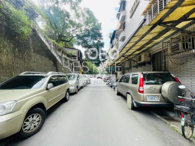 信義區法拍公寓-7