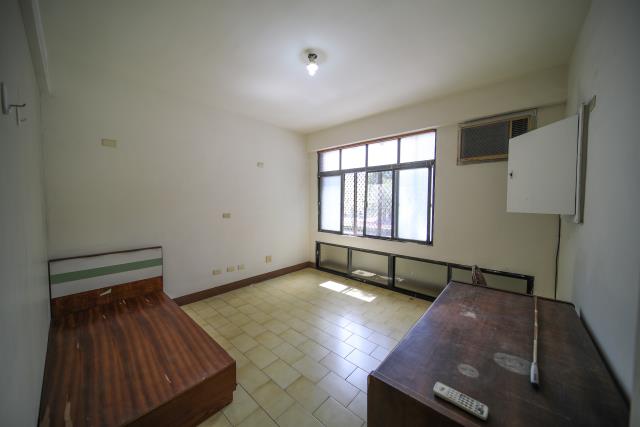 高雄鼓山透天-10