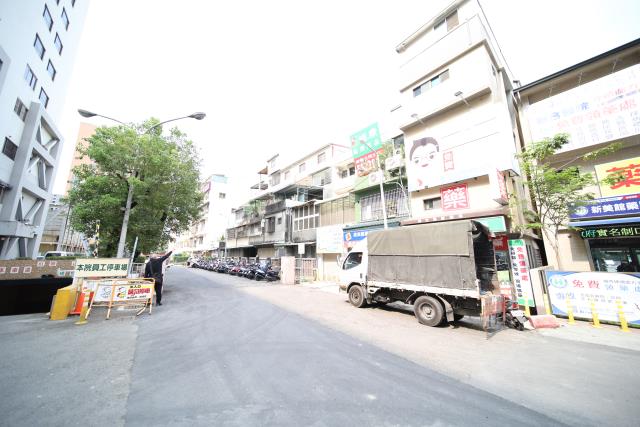 高雄鼓山透天-3