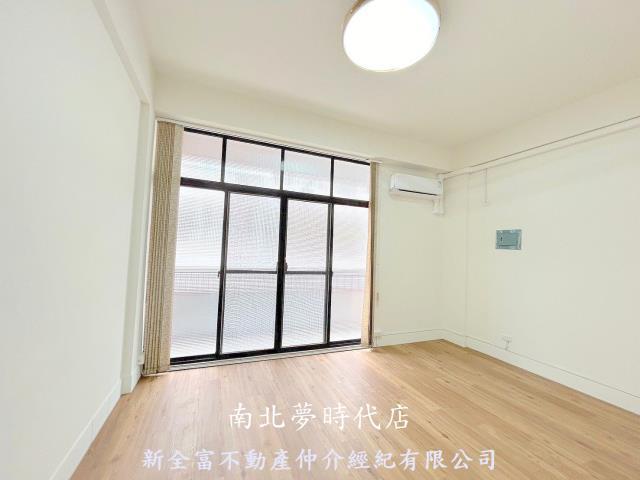 台南東區透天-8