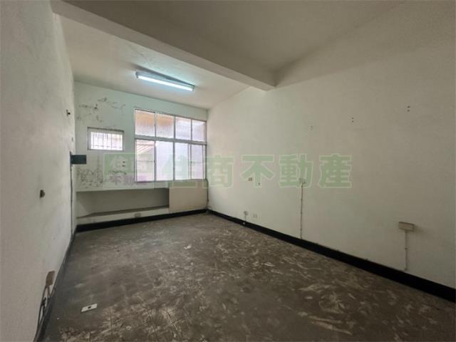 高雄楠梓透天-13