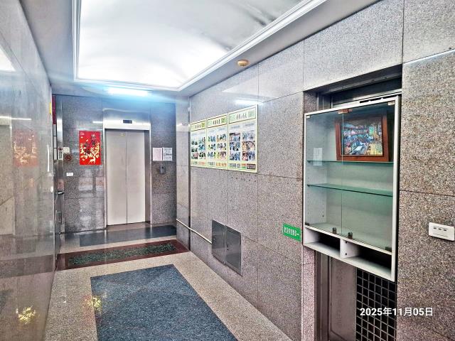 嘉義拍賣大樓-8