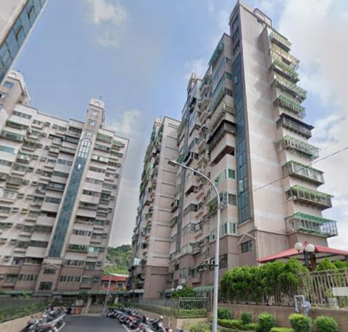 新北五股大樓法拍-1