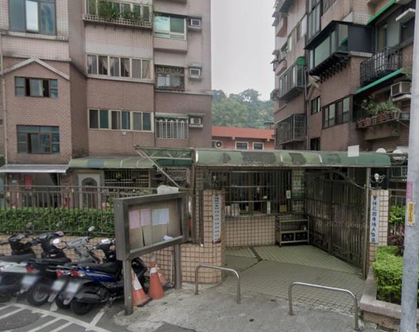 新北五股大樓法拍-4