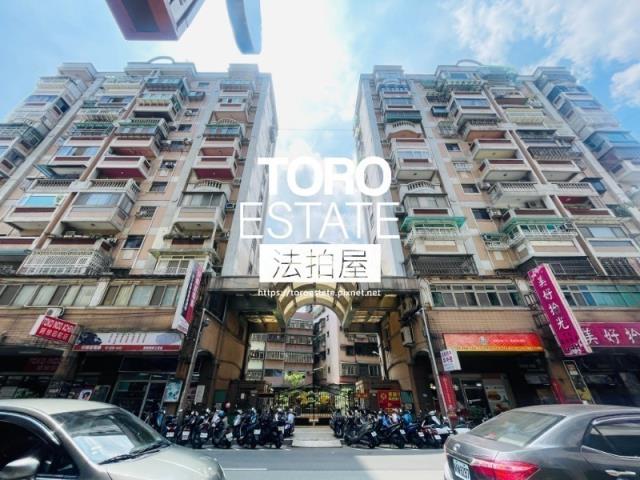 蘆洲拍賣大樓-1