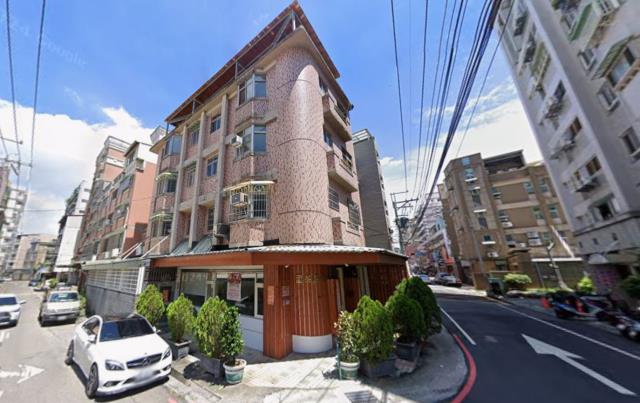 台中法拍透天-8