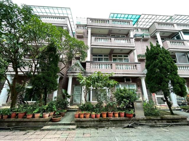 龜山法拍別墅-1