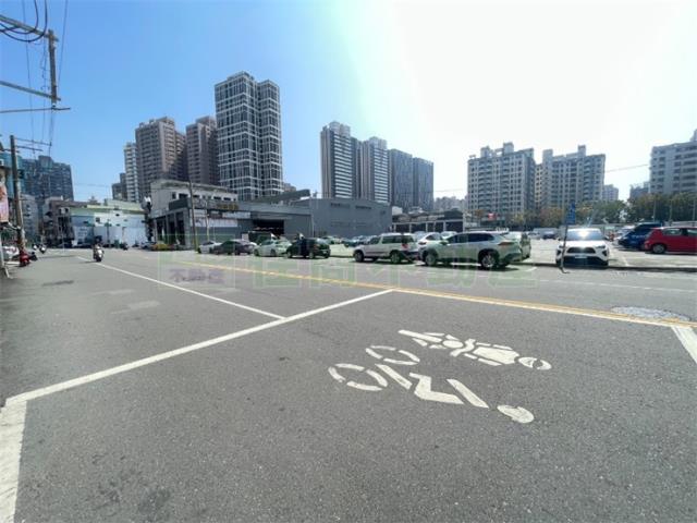 高雄左營透天-14