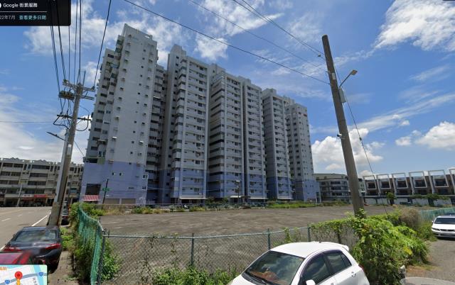 高雄茄萣大樓法拍-4