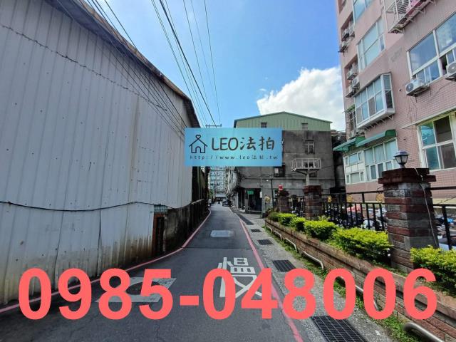 八里法拍大樓-7