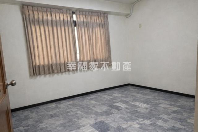 台南北區店面-10