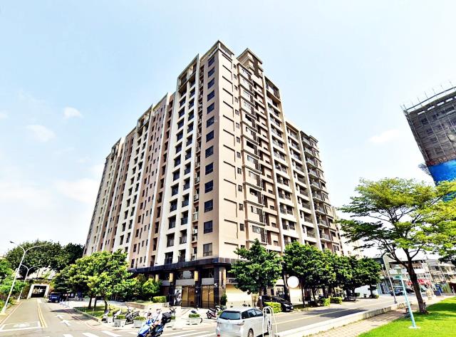 竹北全民時代三房平車