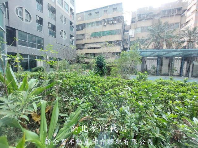 台南東區大樓-12