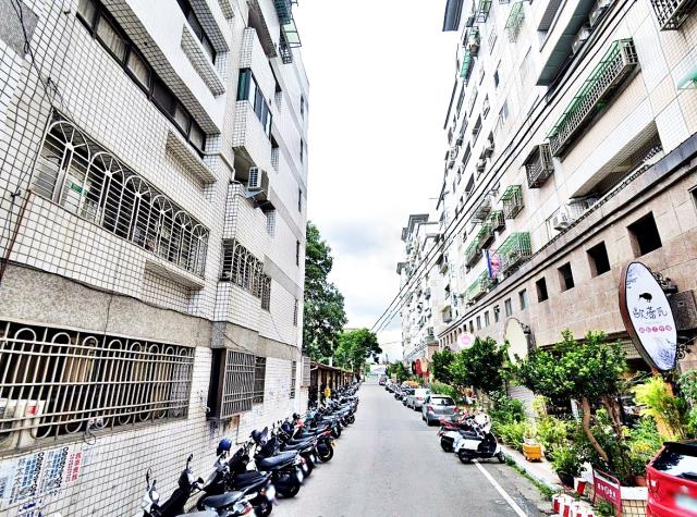 斗六市莊敬路國家大第