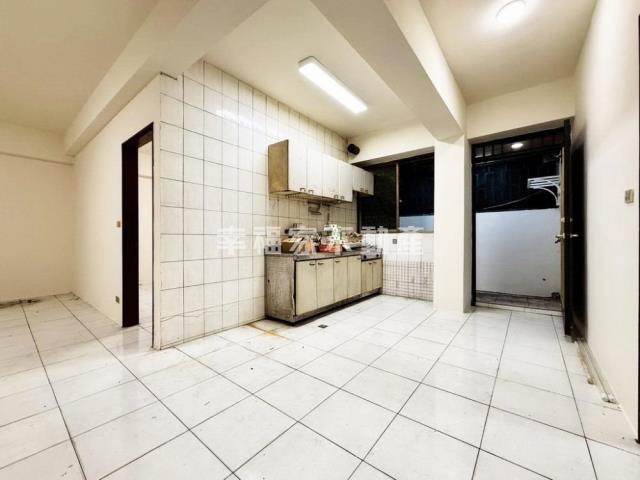 台南東區華廈-8