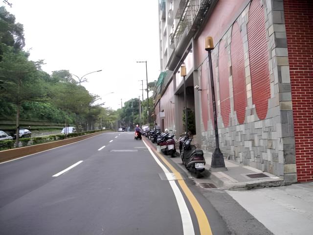 基隆信義區大樓法拍-5