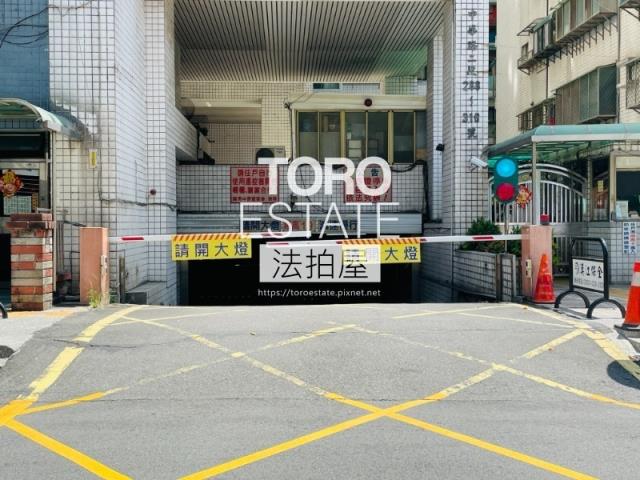 新北新莊大樓法拍-5