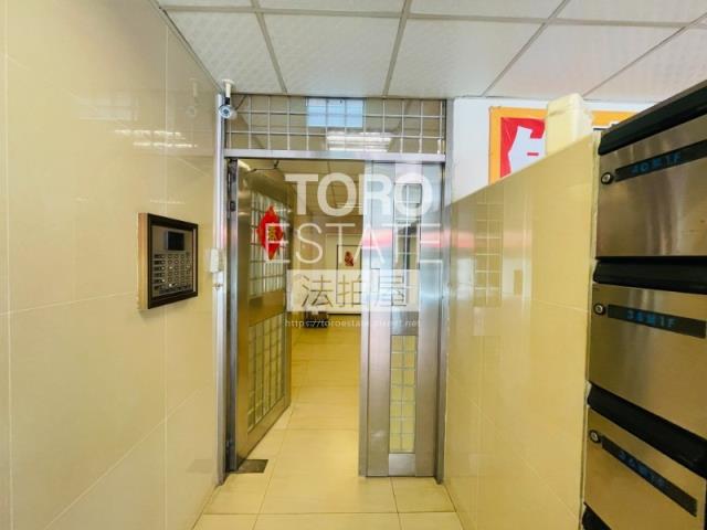 台北大安區拍賣華廈-2