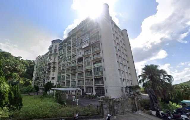 新北汐止法拍華廈-1