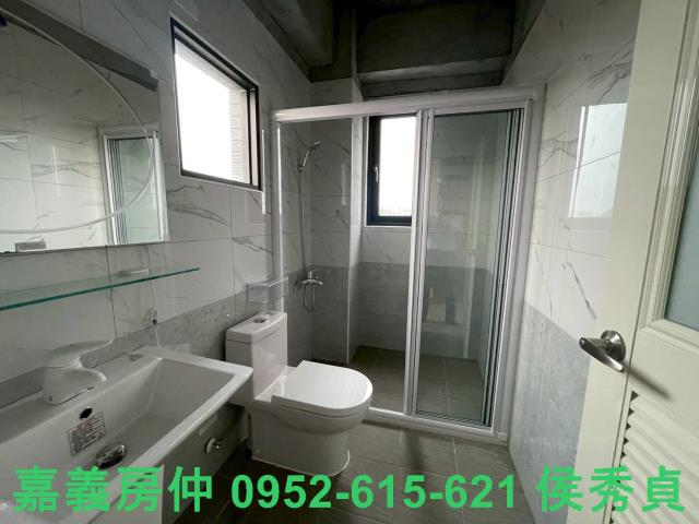 嘉義西區透天-10