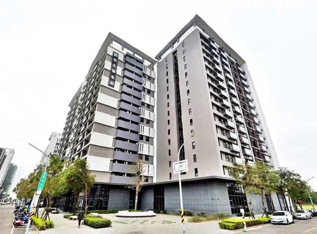 南區大樓法拍-4