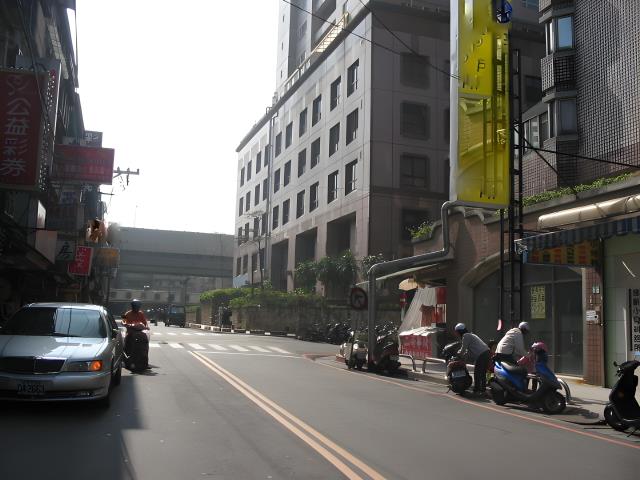 中和拍賣大樓-9