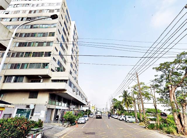 歸仁大樓法拍-2