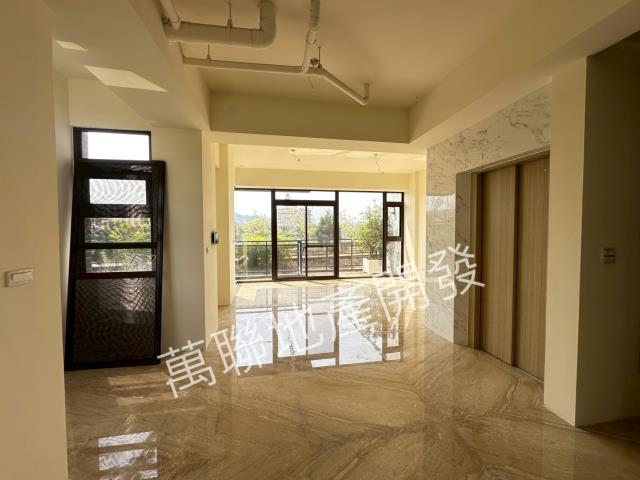 台中大里別墅-12