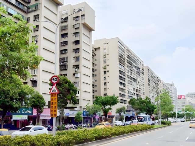 台北拍賣大樓-8