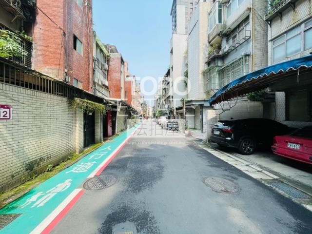 台北中正區法拍華廈-7