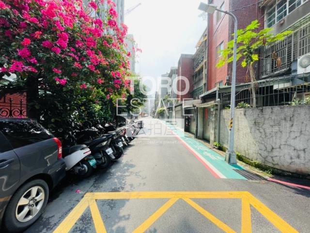 台北中正區法拍華廈-8