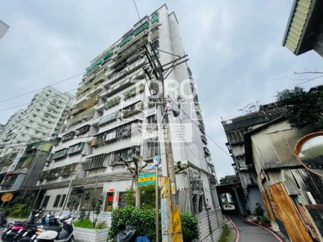 新北土城大樓法拍-4