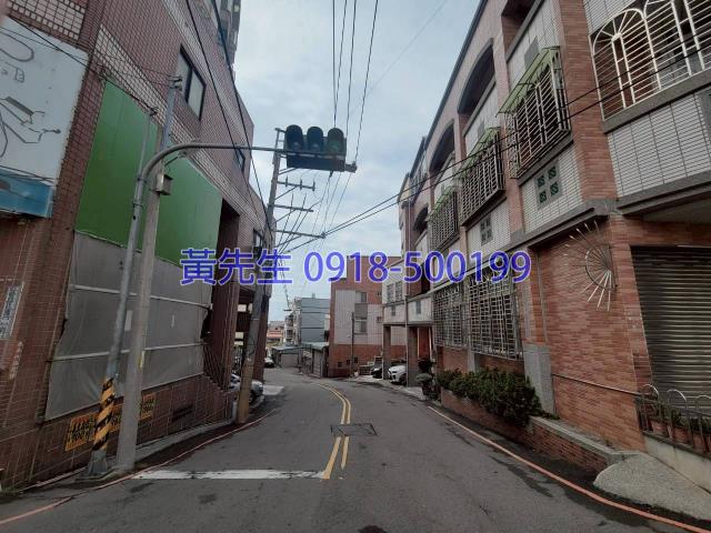 大甲拍賣透天-2