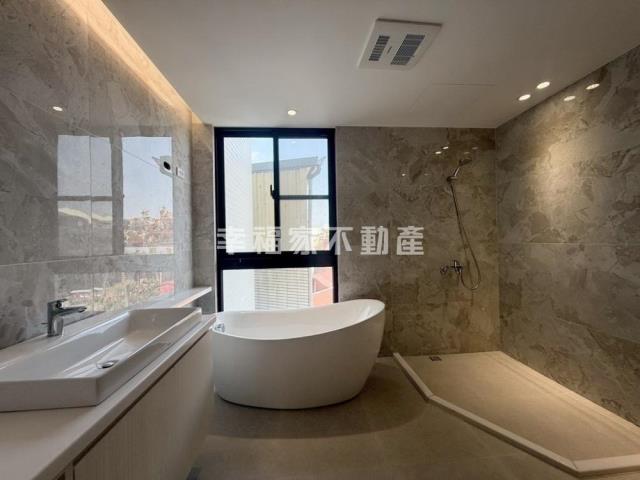 台南北區別墅-8