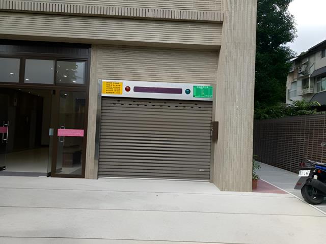 新北深坑法拍大樓-3