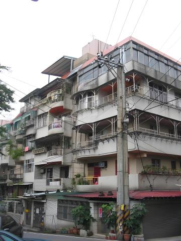 新北新店公寓法拍-1