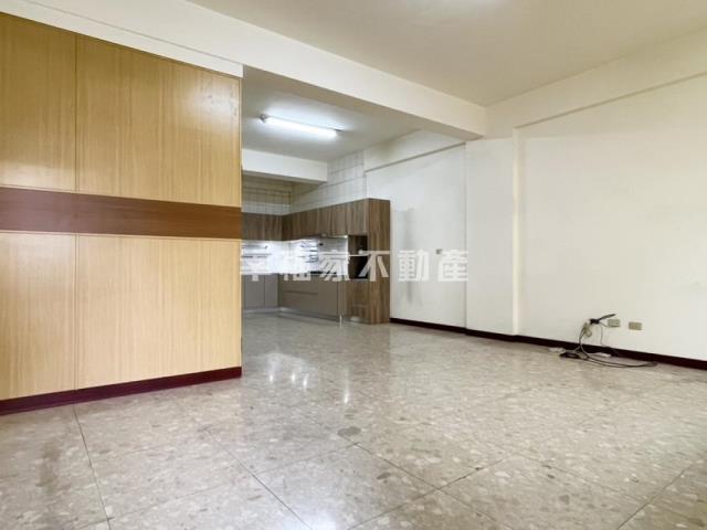 台南安平店面-6