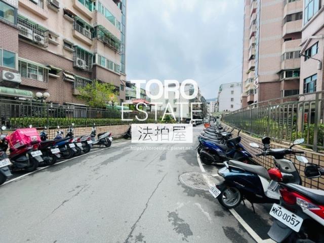 新北五股法拍大樓-8