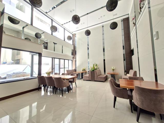 高雄前金大樓-1