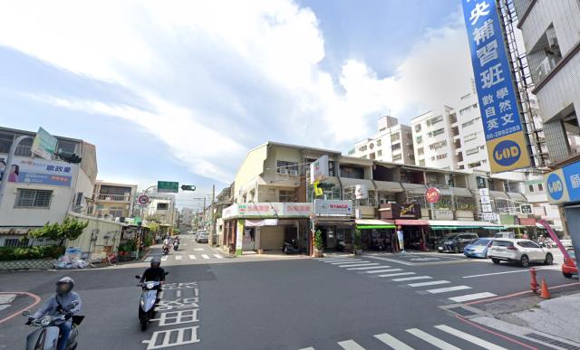 東區法拍透天-3