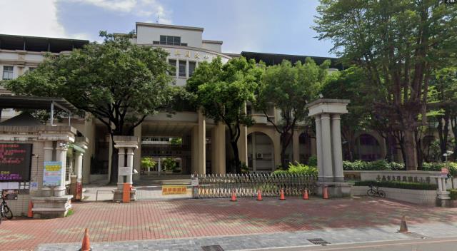 東區法拍透天-4