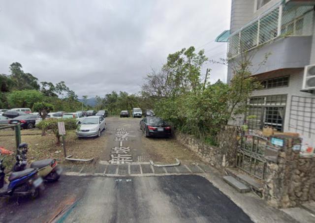 新北新店法拍上疊式樓中樓-6