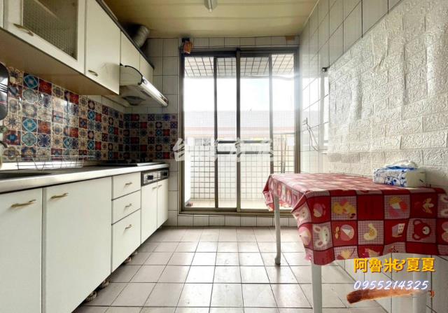 嘉義西區大樓-3