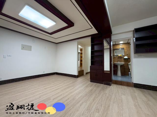 高雄鹽埕華廈-6