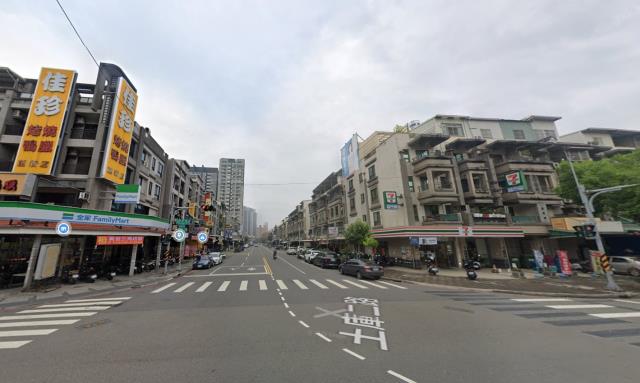 高雄楠梓透天法拍-5
