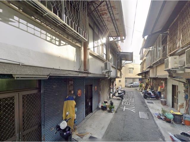 台中北屯法拍透天-3