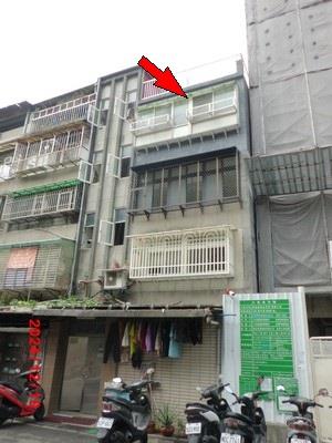 信義區法拍公寓-1