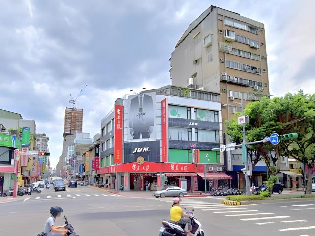 台北法拍大樓-7