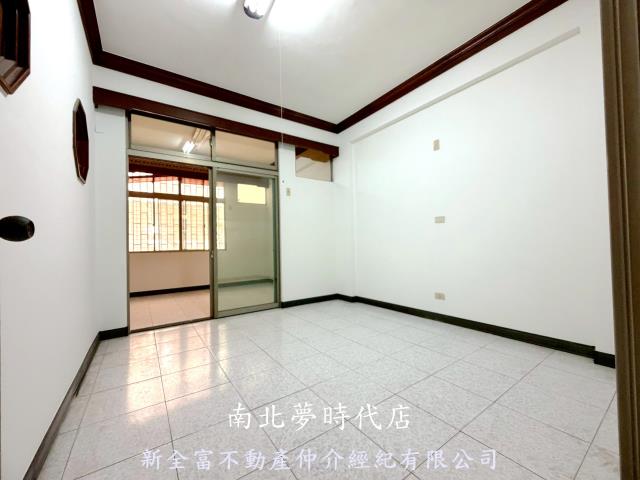 中西區透天-5