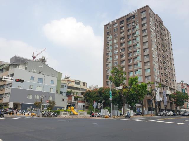 台中西屯透天-5